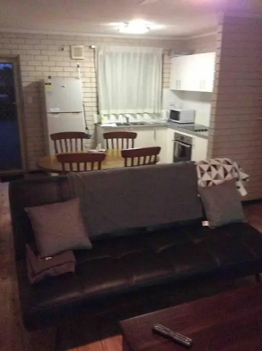 Affordable Apartment Close To City And Beaches Perth